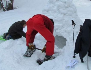  Fun and snowboarding 